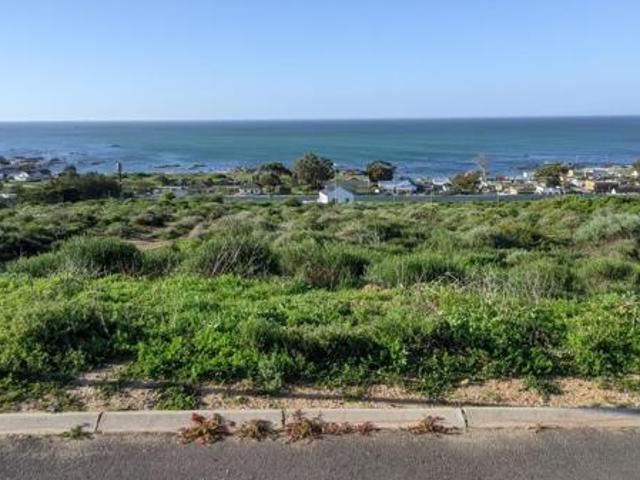 348 m² Land available in St Helena Views