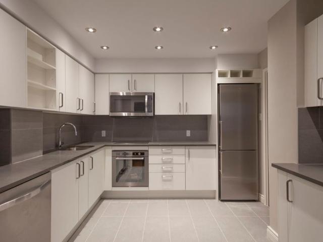 3495 Rue de la Montagne