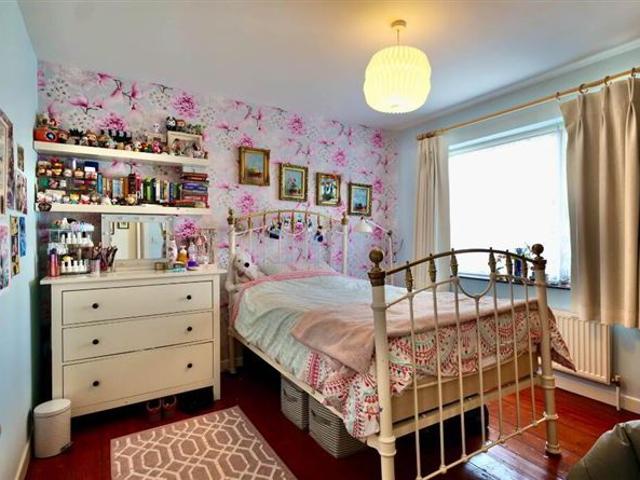 349,000 | 35 Arraview, Newcastle West, Limerick REA Dooley Group 5008 MyHome. Ie Residential