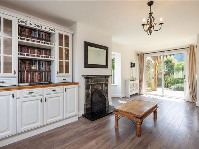 349,000 | 4 Lakeside, Our Lady's Island, Co. Wexford Sherry FitzGerald Radford 5009 MyHome. Ie Residential