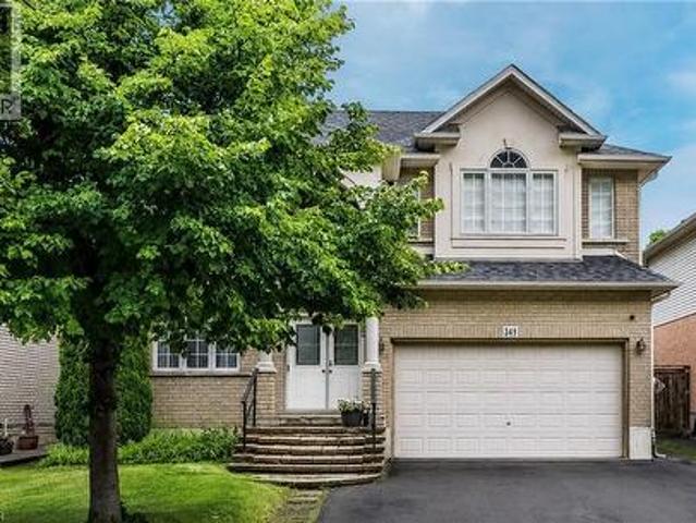 349 Braithwaite Avenue, Ancaster, ON, L9G 5A7 house for sale | Listing ID 40848 | Royal LePage