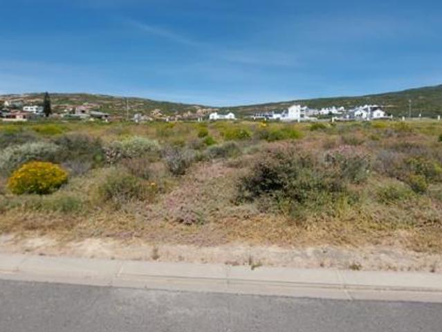349 m² Land available in St Helena Views