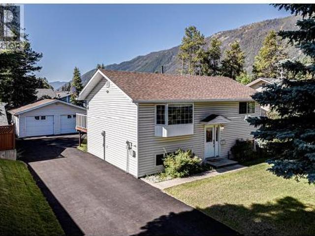 349 Pacific Yew Crescent, Sparwood, BC, V0B 2G0 house for sale | Listing ID 10393 | Royal LePage