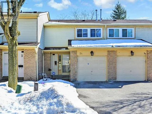 34 209 Castle Rock Drive, Richmond Hill, ON, L4C 5M2 townhouse for sale | Listing ID N12009 | Royal LePage