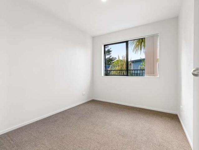 34 Totara Meadows Court, Wiri, Manukau City