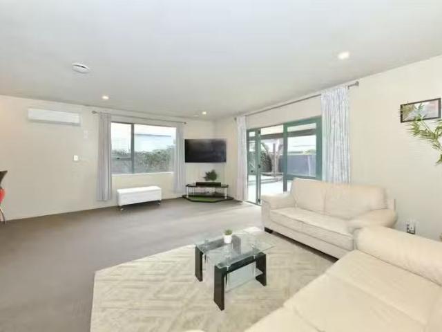 34 Walpole Street, Waltham, NZ 8023 House for Sale