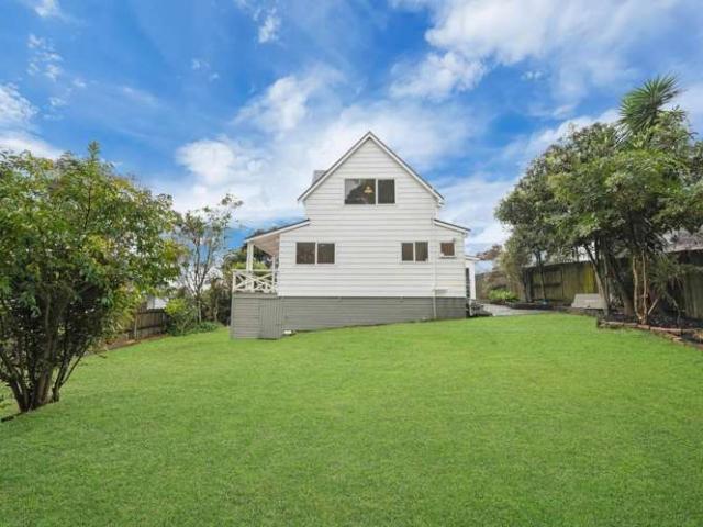 34 Anne McLean Drive, Bayview, North Shore City