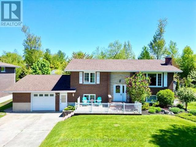 34 Archibald Place, Saugeen Shores, ON, N0H 2L0 house for sale | Listing ID X12175 | Royal LePage