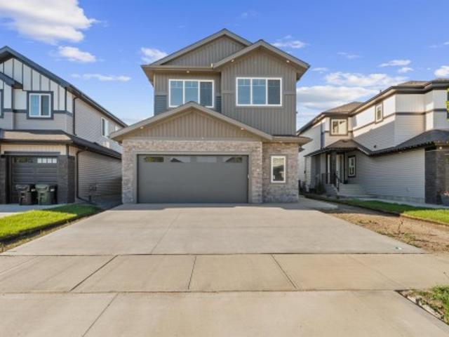 34 Avonlea Way, Spruce Grove, AB, T7X 0Y3 house for sale | Listing ID E4494 | Royal LePage