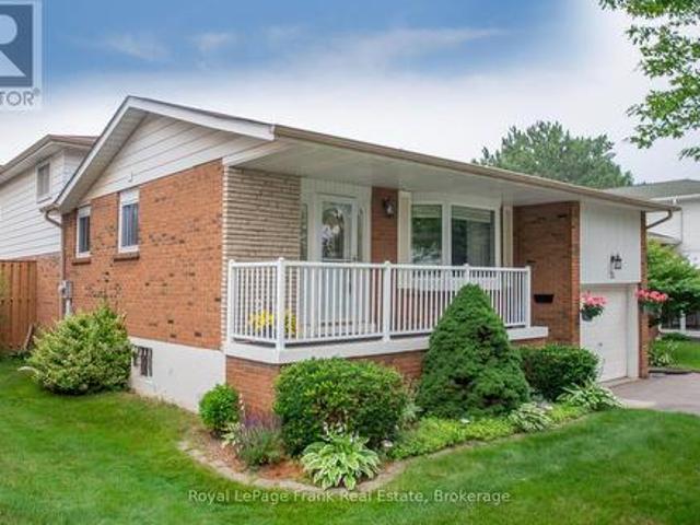 34 Baker Road, Ajax South East, ON, L1S 2T8 house for sale | Listing ID E13571 | Royal LePage