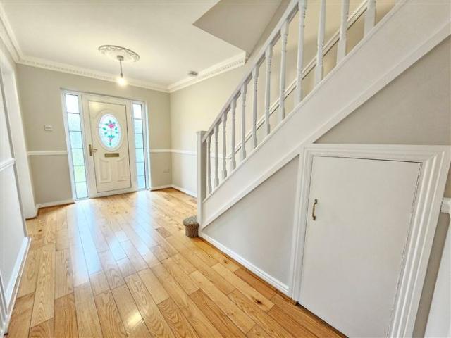 34 Ballycasey Manor, Shannon, Co. Clare DNG O'Sullivan Hurley 4897 MyHome. Ie Residential