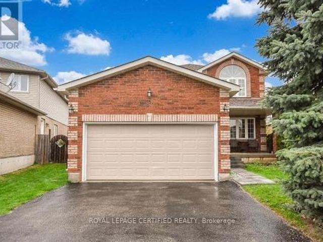 34 Balmoral Place, Barrie, ON, L4N 0Y9 house for sale | Listing ID S13057 | Royal LePage