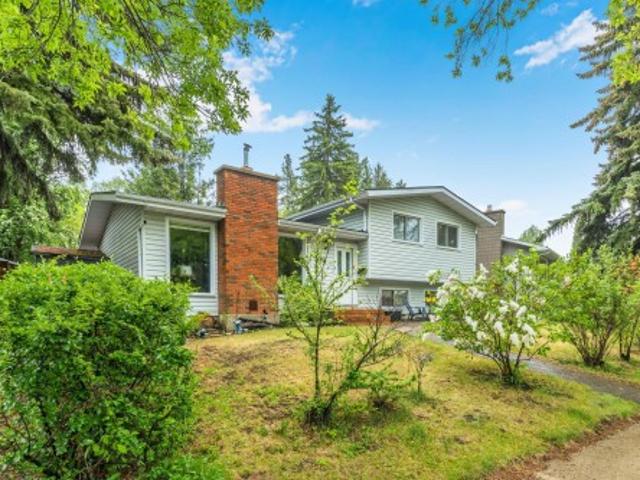 34 Beacon Crescent, St. Albert, AB, T8N 0A3 house for sale | Listing ID E4491 | Royal LePage
