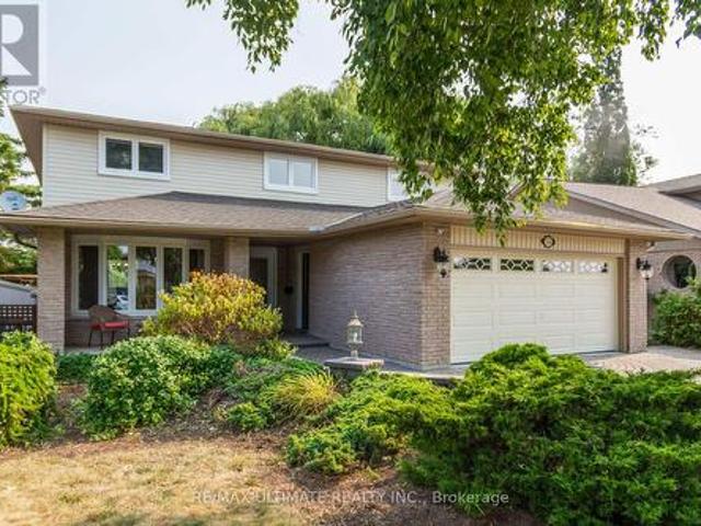 34 Briarwood Cres Crescent, Belleville, ON, K8N 5K9 house for sale | Listing ID X13639 | Royal LePage