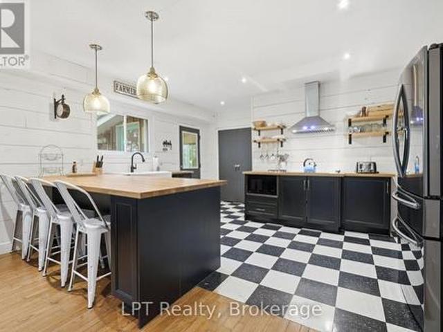 34 Captains Drive, Prince Edward County North Marysburg Ward, ON, K0K 2T0 house for lease | Listing ID X13444 | Royal LePage