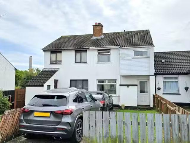34 Dromore Road