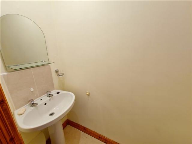 34 Gladesvale, Castlebar, Mayo Moran Auctioneers & Estate Agents 4923 MyHome. Ie Residential