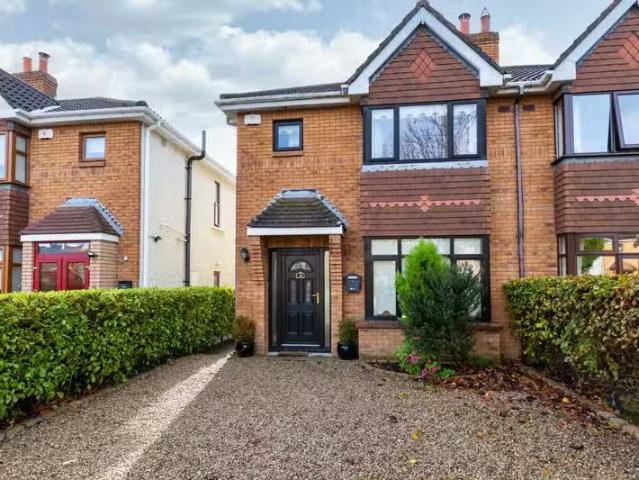 34 Glenbourne Close, Leopardstown Valley, Leopardstown, Dublin.