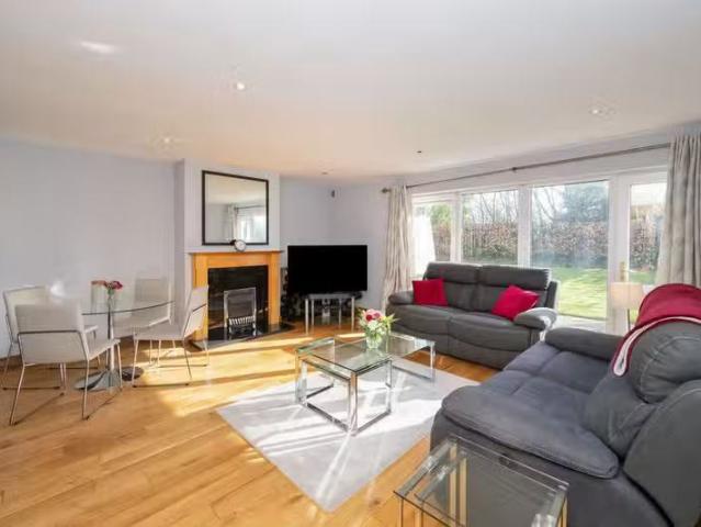 34 Glenmont, Silversprings, Co. Cork, T23EY73 is for sale