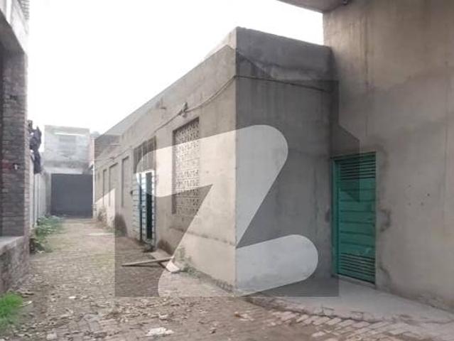 30 Kanal Industrial Factory For Sale Prime Location on Faisalabad to Jaranwala Road Near Ishfaq Dyeing, Seem Nala for Draining System