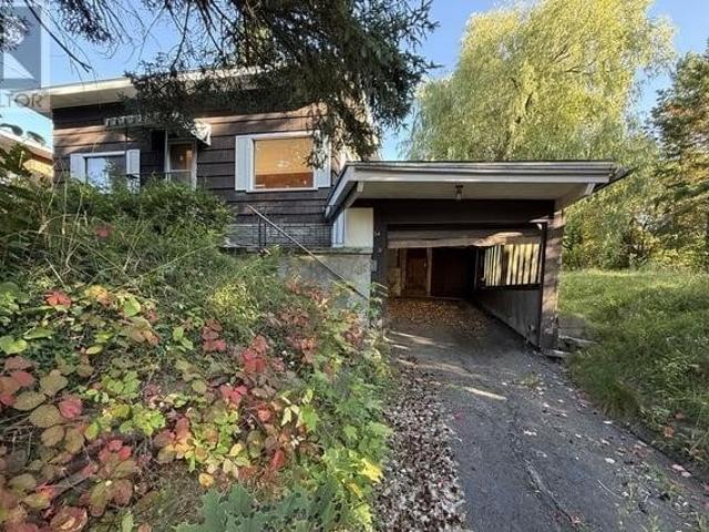 34 Knox Avenue