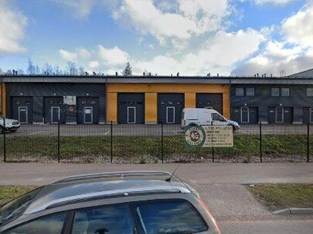 34 m2 lager uthyres i Västerås