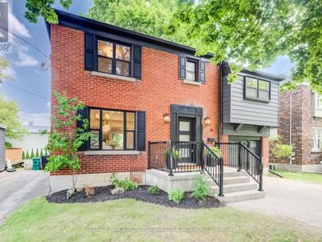 34 Moore Avenue N, Waterloo, ON, N2J 3E5 house for sale | Listing ID X13602 | Royal LePage