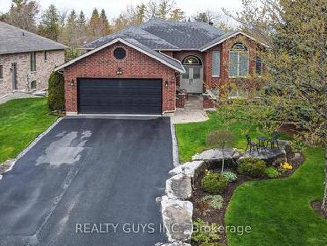 34 Olde Forest Lane, Kawartha Lakes Bobcaygeon, ON, K0M 1A0 house for sale | Listing ID X13147 | Royal LePage