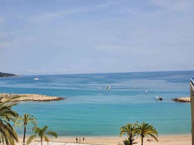 3/4 PIECES BORD DE MER VUE MER