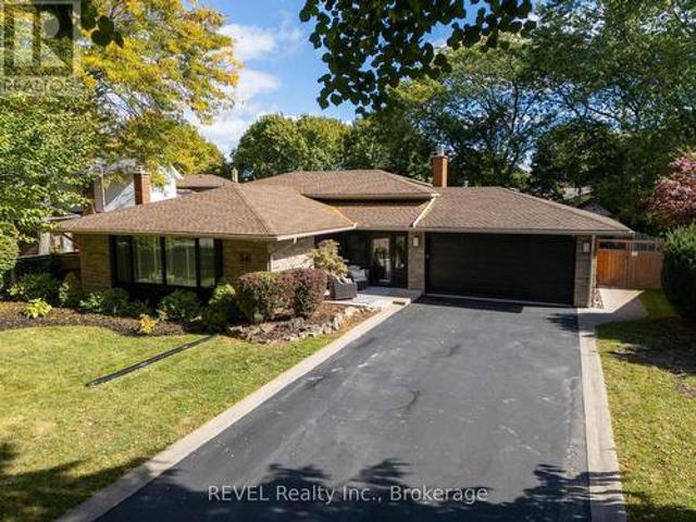 34 Royal York Road, St. Catharines Lakeshore, ON, L2N 2N6 house for sale | Listing ID X13669 | Royal LePage