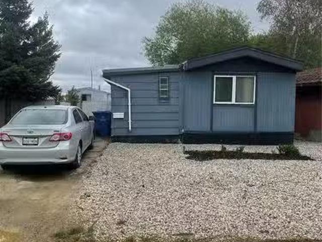 34 Sycamore Drive, Sunset Estates, SK, S7B 0A4 house for sal.