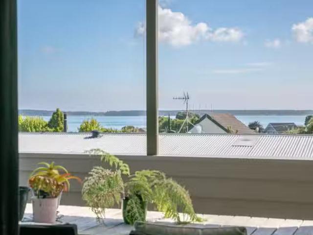 34B Manuwai Drive, Matua, Tauranga
