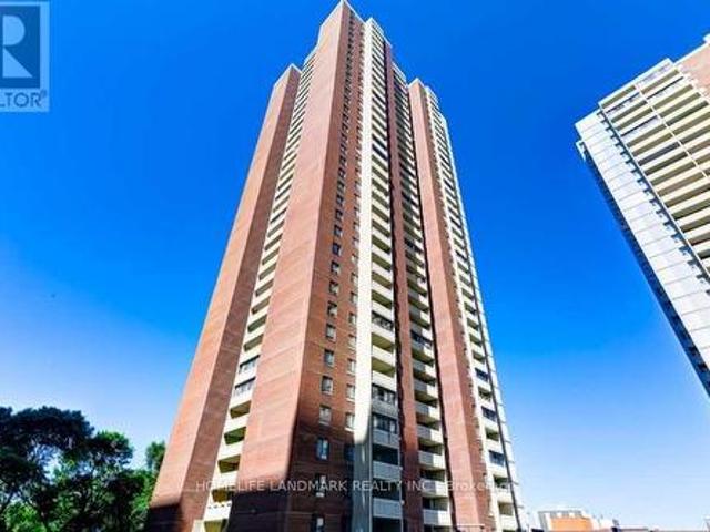 3504 3 Massey Square, Toronto, ON, M4C 5L5 condo for sale | Listing ID E11240 | Royal LePage