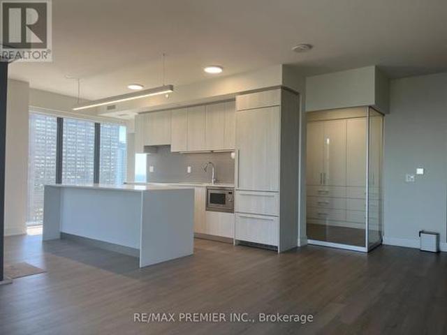 3506 8 Cumberland Street, Toronto, ON, M4W 1J5 lease for lease | Listing ID C13423 | Royal LePage