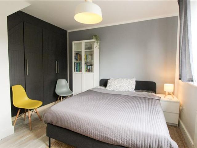 350,000 | 64 Stratton Grove, Adamstown, Lucan, Co. Dublin DNG Lucan 5007 MyHome. Ie Residential