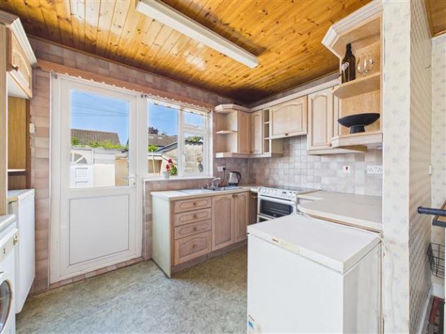 350,000 | 687 Saint Mary's Park, Leixlip, Kildare RE/MAX Partners 5014 MyHome. Ie Residential