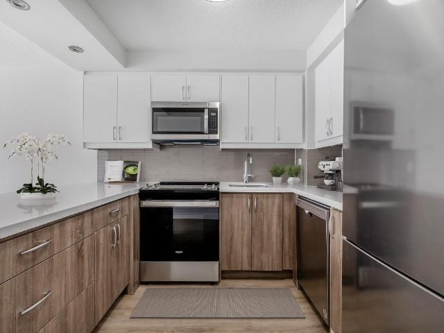 350 390 Queens Quay West 1 Bedroom Apartment for Rent at 390 Apartment Building, Toronto, ON M5V 3A6 Harbourfront
