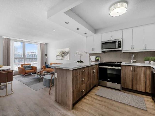 350 390 Queens Quay West 2 Bedroom Apartment for Rent at 390 Apartment Building, Toronto, ON M5V 3A6 Harbourfront