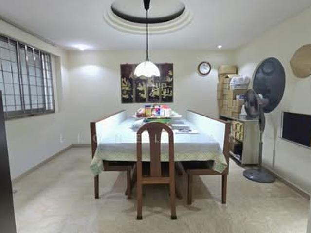 350 Choa Chu Kang Central HDB Apartment For Sale, $840,000, 4 Bed 3 Bath 1,572 sqft $534.00 psf