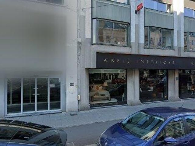 350 m2 office space for rent in Stad Antwerp