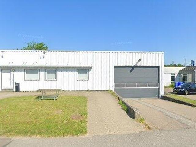 350 m2 lager, produktion til leje i Viby J