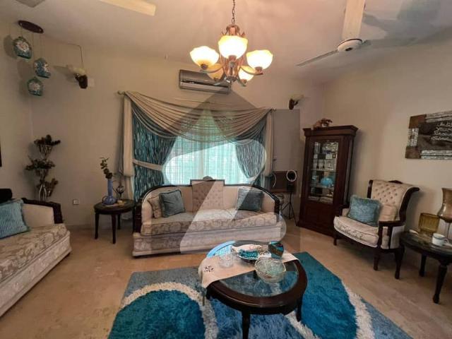 350 Sq Yards SD House 4 Bed D/ For Sale In Falcon Complex Malir Cantt