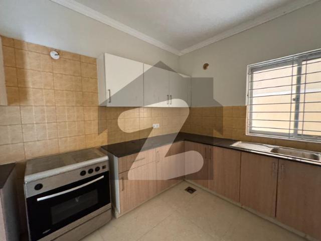 350 Sq Yd Boulevard Category Luxury Villa For Sale Precinct 35, Sports City, Bahria Town Karachi Near Rafi Cricket Stadium | 4 Bedrooms, Drawing, Dining, Closed Italian Kitchen & TV Lounge | 100 Sq Yd Backyard Lawn | 15 Min Drive from Main Gate. Bahria Sports City