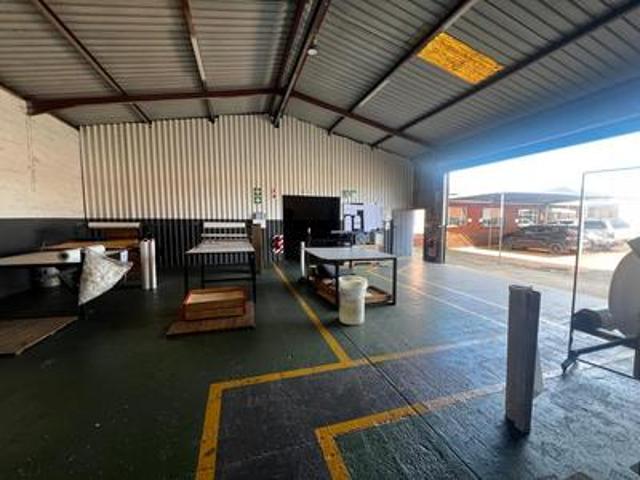350 sqm factory to let in mkondeni p.