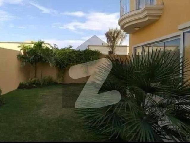 350 yards Bahria Town Karachi Sports city Villa Precinct 35 Available for sale Bahria Town Precinct 35