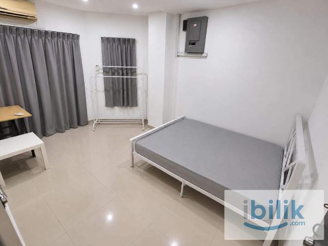 ‍♂️350m Walk to SS18 LRT | 3 5 Mins to SS15 Food Street | Room For Rent @ SS14, Subang Jaya