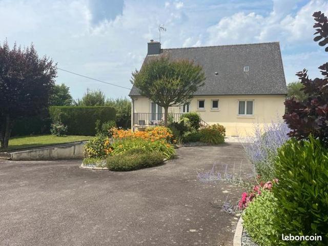 35150 BOISTRUDAN MAISON 4 PIECES 185 m² HABITABLES 3 CHAMBRES SOUS SOL COMBLES AMÉNAGEABLES 30 m²