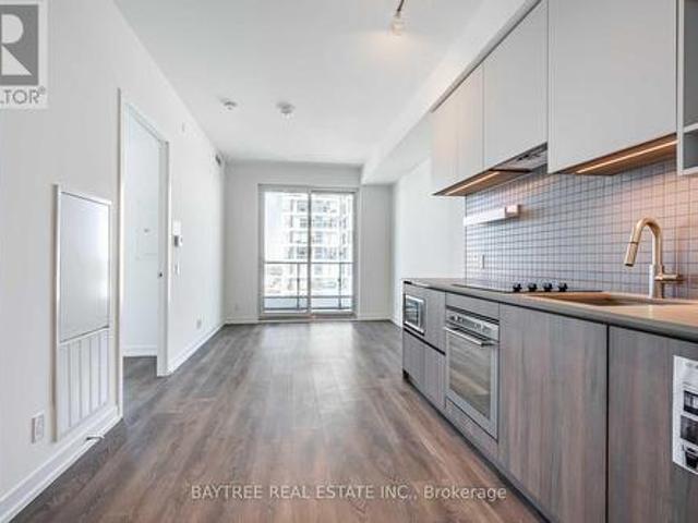 3510 Portage Parkway, Vaughan, ON, L4K 0J7 lease for lease | Listing ID N13678 | Royal LePage