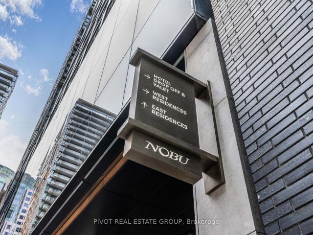 3512 Queens Quay W