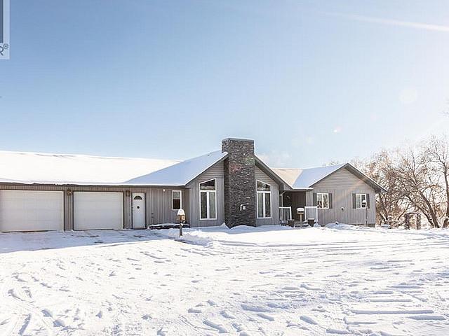 35267 Highway 2 Service Road Nb Rural Red Deer County, Alberta